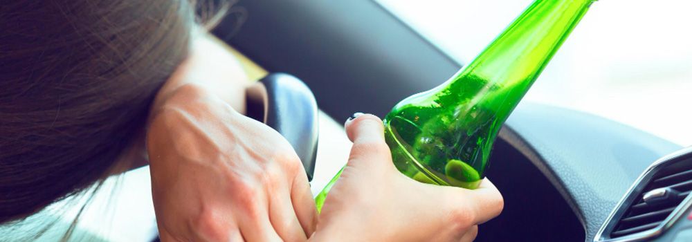 Guida in stato di ebbrezza incidente con feriti